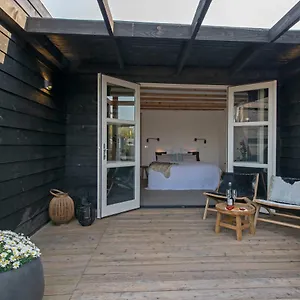 https://studio-haarlemenmeer.thehaguehotels.net